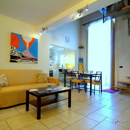 Bed and Breakfast Spicchi Di Sole Neapel Exterior foto
