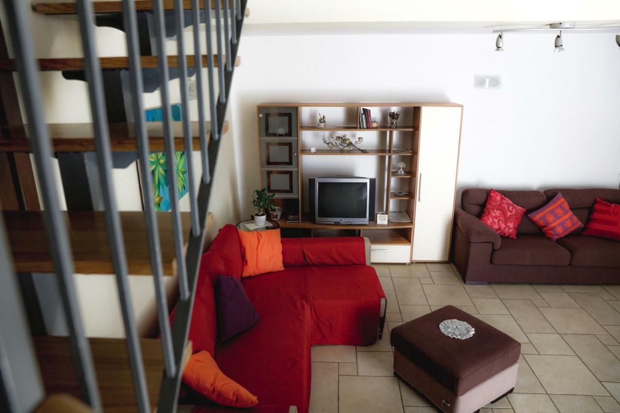 Bed and Breakfast Spicchi Di Sole Neapel Exterior foto