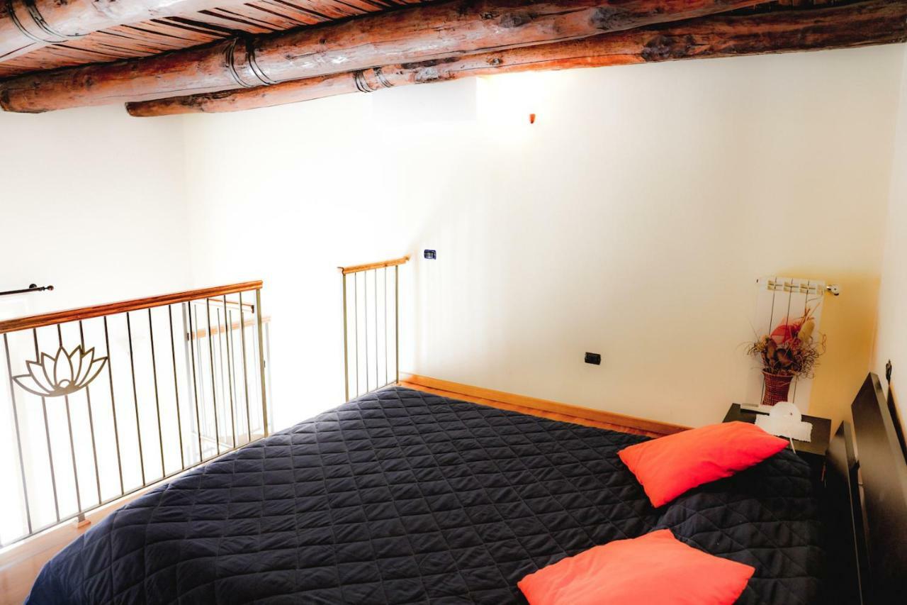 Bed and Breakfast Spicchi Di Sole Neapel Exterior foto